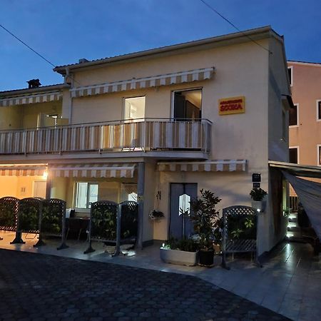 Apartmani Sojka Rovinj Ngoại thất bức ảnh